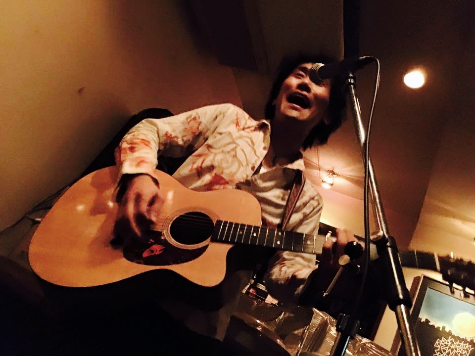 そうだ音楽のことを書こうと、まず決意する